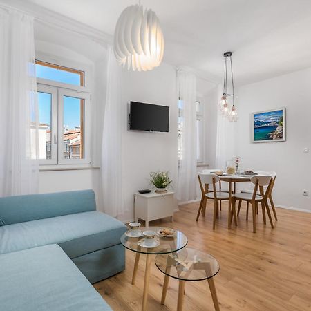 Cozy On Korzo Apartments 리예카 객실 사진